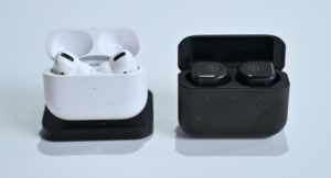 Apple AirPods vs.  MW08 Wireless Earbuds