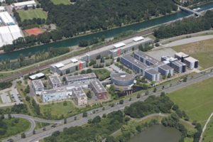 IoT Technology Makes Parking Smarter