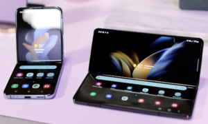 Samsung’s Folding Phones – A Clue To Future iPhones