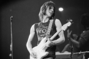 Legendary Jeff Beck Dies At 78 Of Bacterial Meningitis