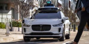 Waymo to expand driverless service to Los Angeles