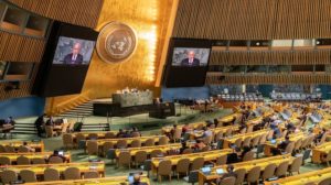 UN General Assembly votes to back Palestinian bid for membership