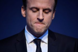 Macron calls for new “snap” parliamentary elections