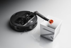 ‘World’s First’ vacuum cleaner with robotic arm