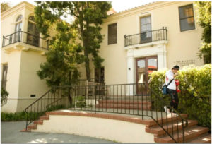 Stanford to students: Avoid travel overseas, high risk, perhaps difficult to return