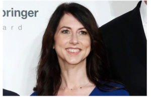 MacKenzie stays on her roll